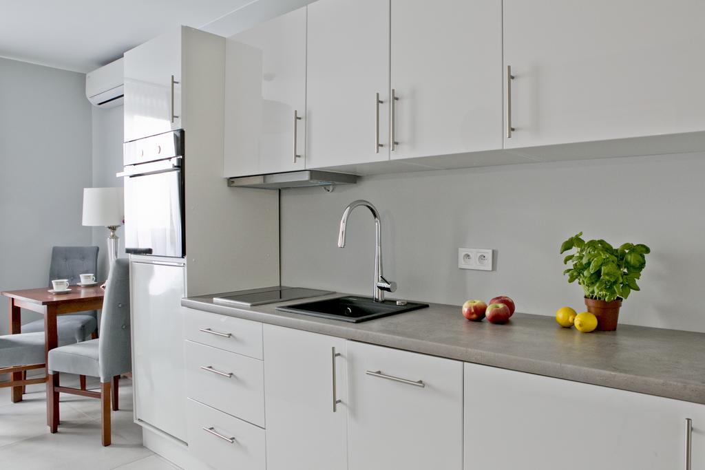 Elegant City Center Apartment 7B Краков Экстерьер фото